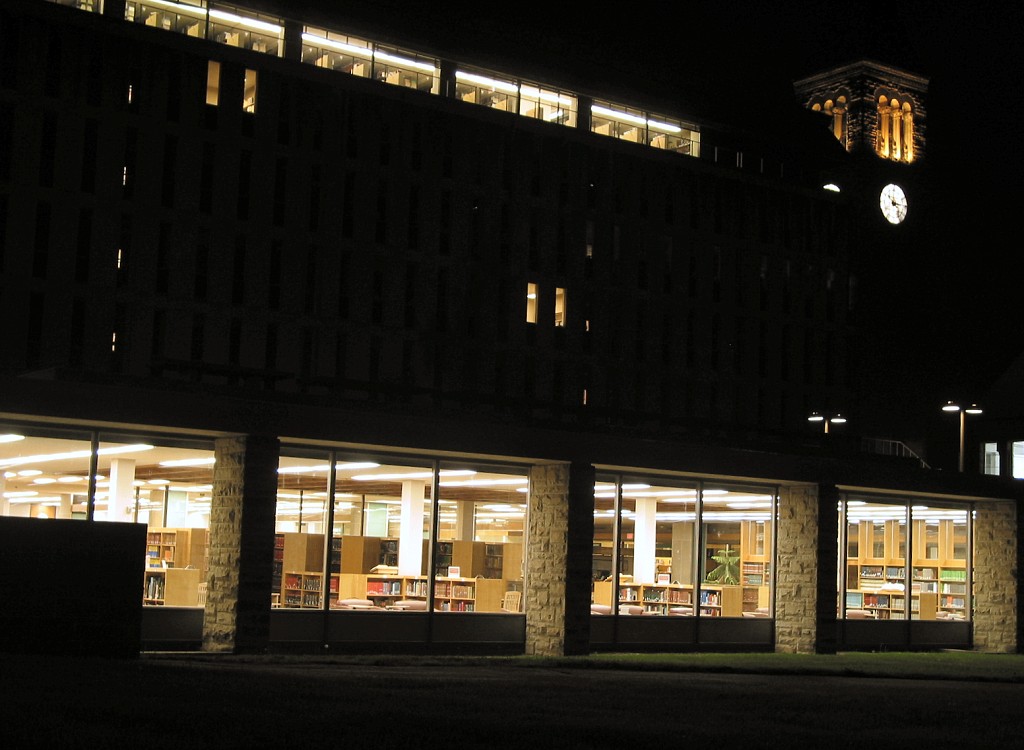 49_ArtsQuadByNight.jpg 